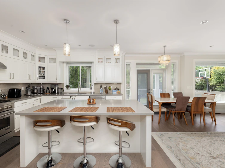 481 W Windsor Road, North Vancouver, BC, V7N 2N5 - 7