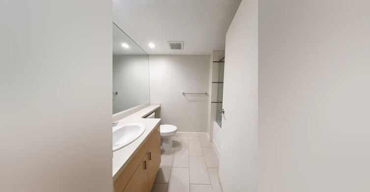 1802-1033 Marinaside, Vancouver, BC, V6Z 3A3 - 10