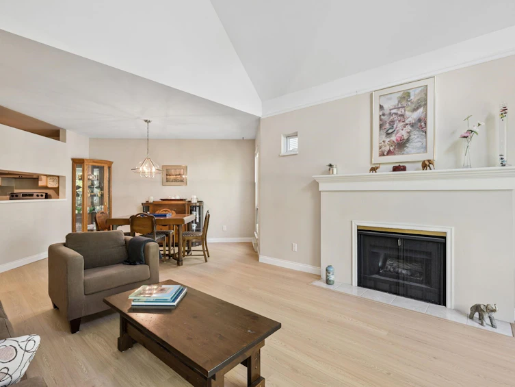 305-7459 Moffatt Road, Richmond, BC, V6Y 1X9 - 7