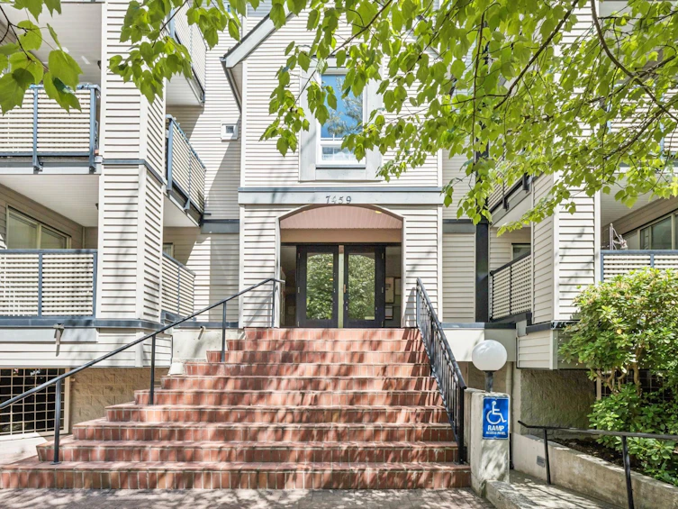 305-7459 Moffatt Road, Richmond, BC, V6Y 1X9