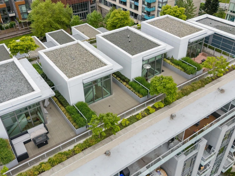 611-1500 Fern Street, North Vancouver, BC, V7J 0E6 - 30
