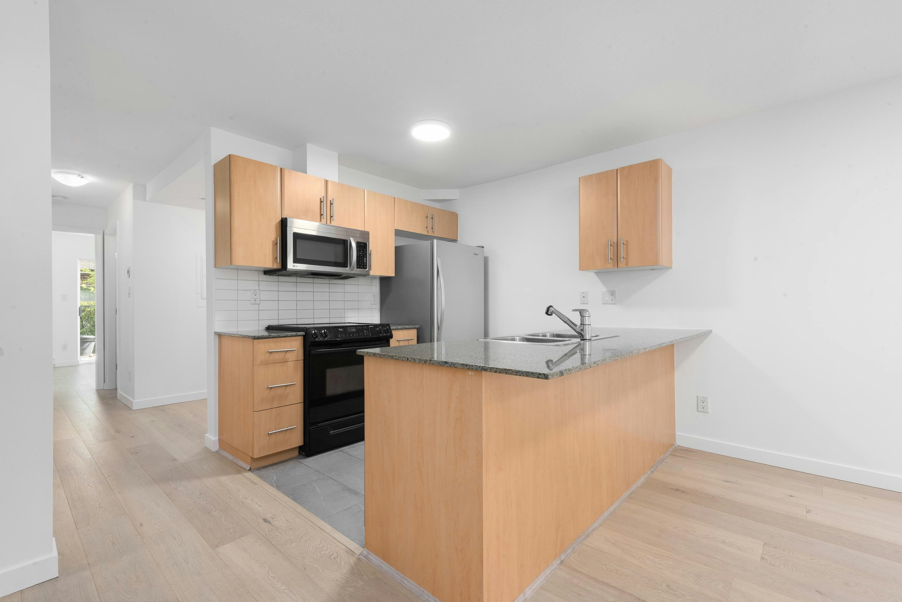 116-2780 Acadia Road, Vancouver, BC, V6T 2L3 - 31