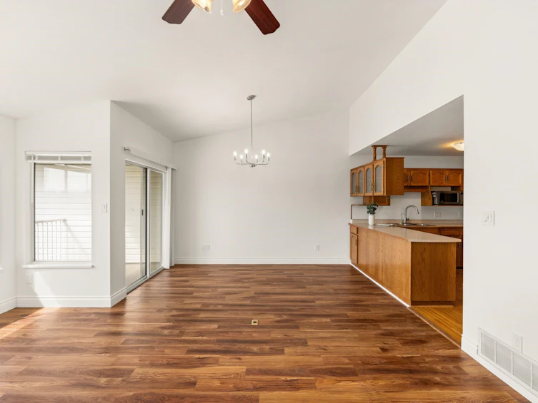 27-3351 Horn Street, Abbotsford, BC, V2S 7J9 - 9