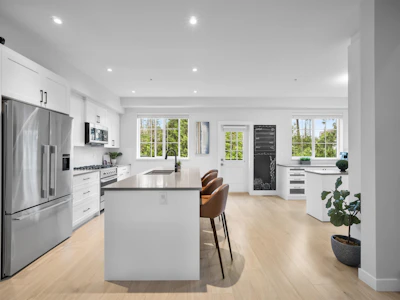 136-20180 84 Avenue - 2