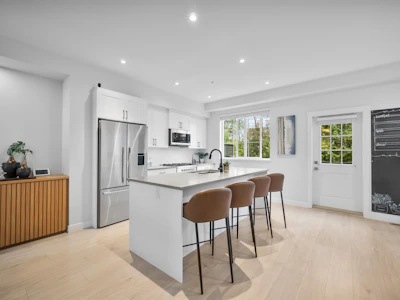 136-20180 84 Avenue - 5