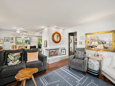 20553 43a Avenue - 4