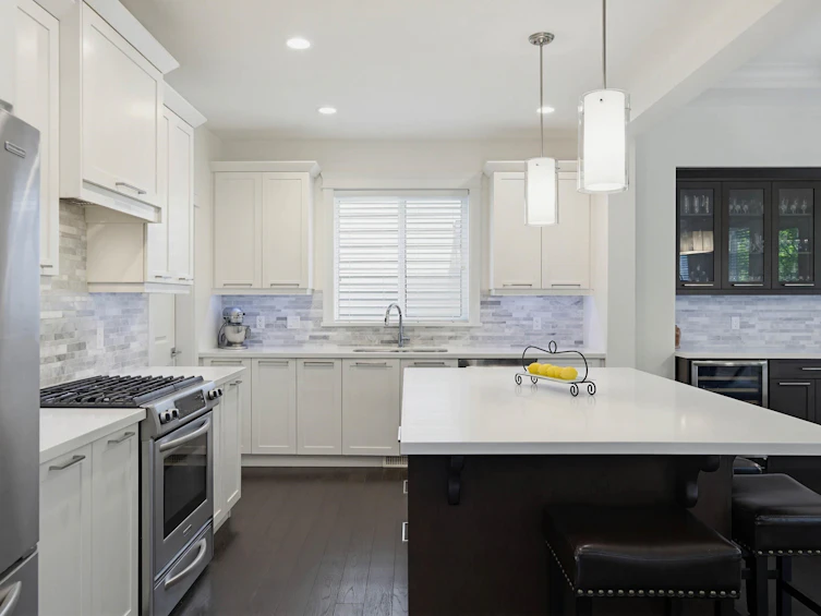 8578 205b Street, Langley, BC, V2Y 0P6 - 8