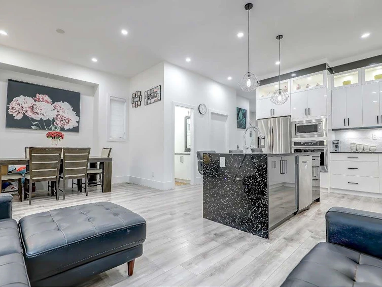 19240 Aloha Drive, Surrey, BC, V4N 6T9 - 20