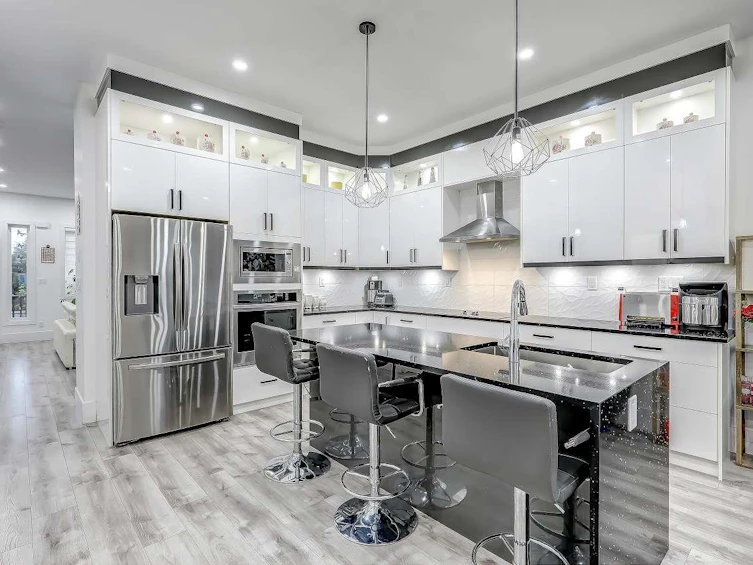 19240 Aloha Drive, Surrey, BC, V4N 6T9 - 10