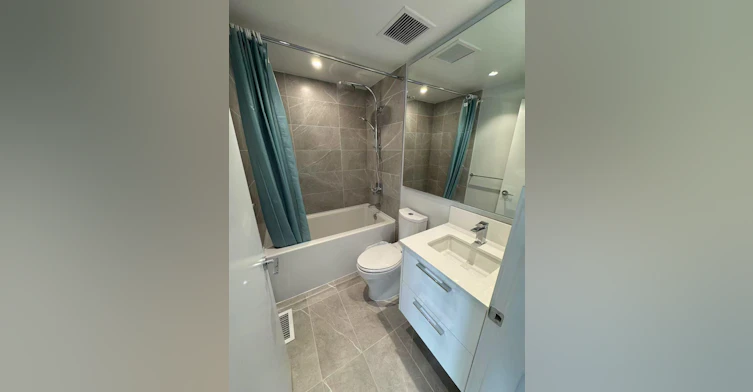 TH11/102 shared-2728 Acadia Rd Road, Vancouver, BC, V6T 0E5 - 21