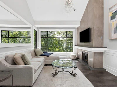 303-1702 Chesterfield Avenue - 5