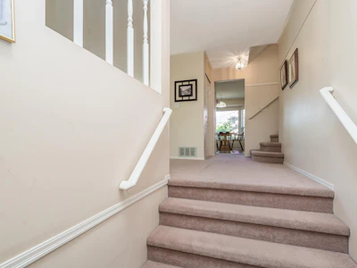 15911 111 Avenue - 4