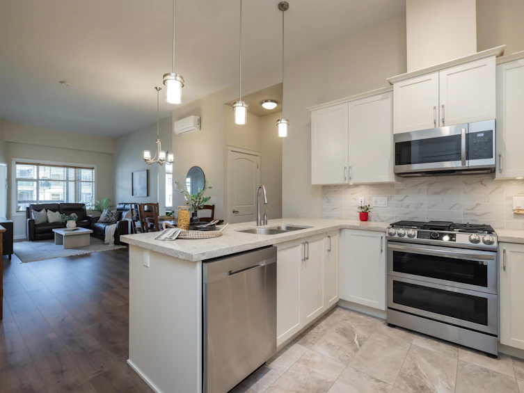 609-20325 85 Avenue, Langley, BC, V2Y 3L2 - 3