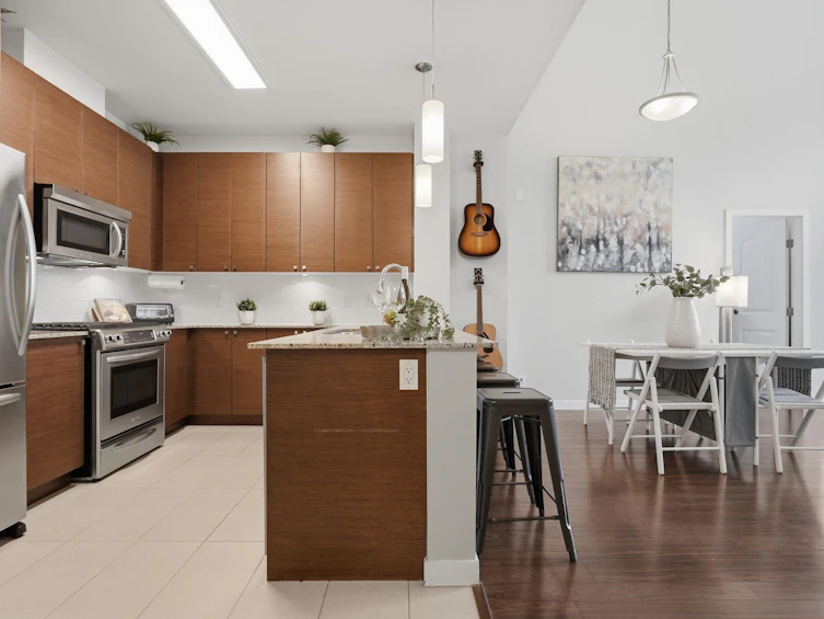 421-101 Morrissey Road, Port Moody, BC, V3H 0E6 - 16