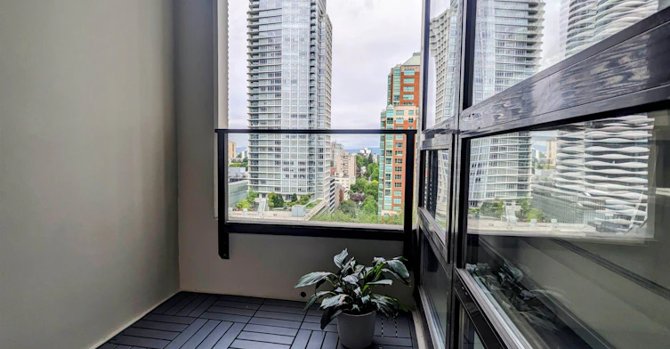1712-938 Smithe Street, Vancouver, BC, V6Z 3H8 - 10