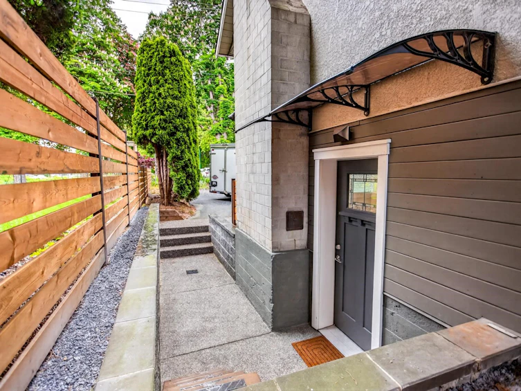 5240 Sprott Street, Burnaby, BC, V5G 1T5 - 25