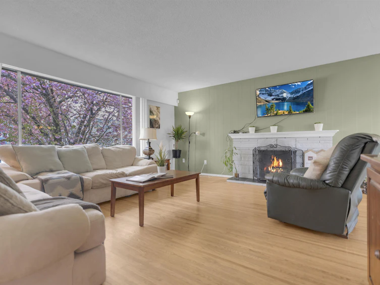 11064 Swan Crescent, Surrey, BC, V3R 5B6 - 6