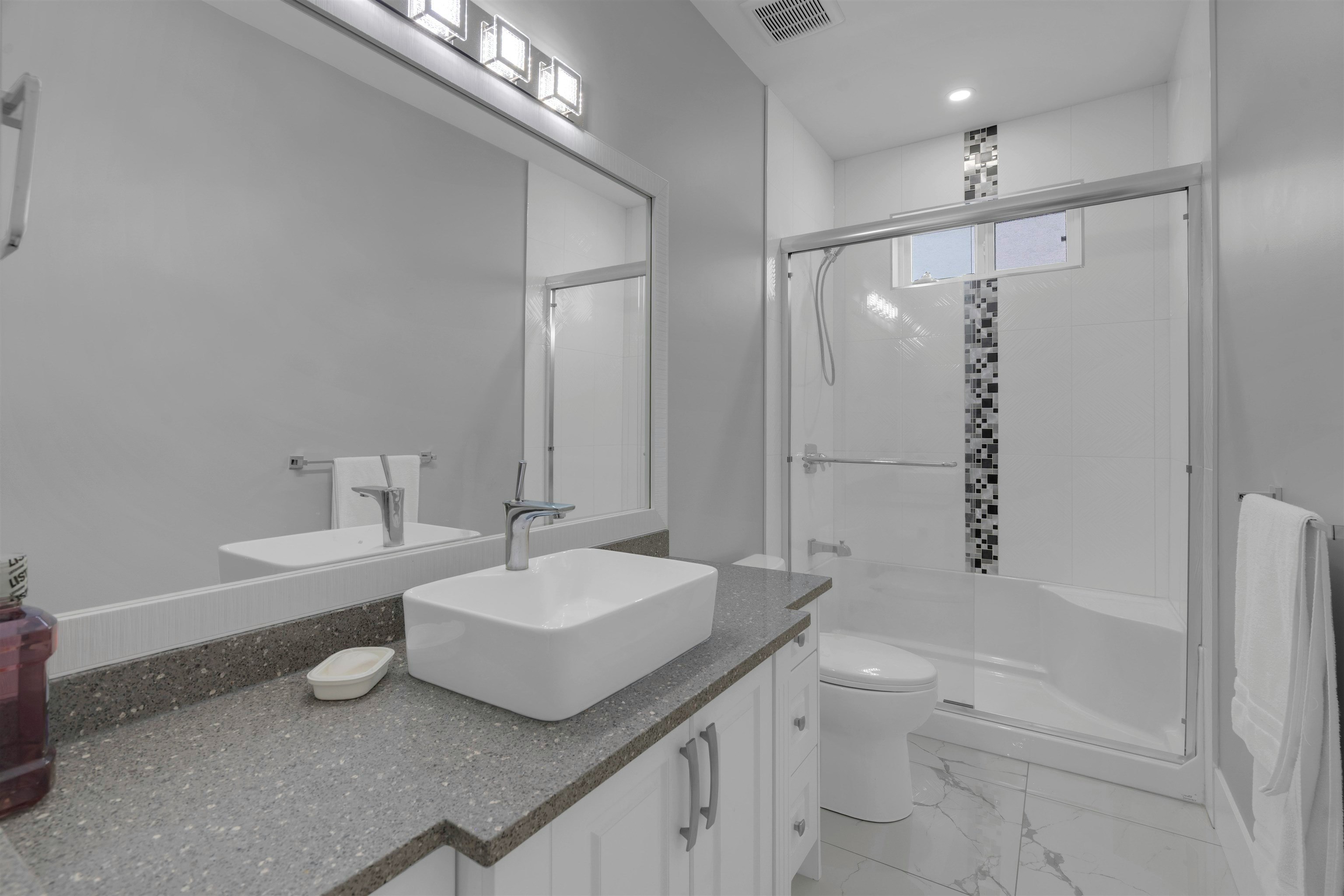 2725 Lefeuvre Road, Abbotsford, BC, V4X 1H5 - 30
