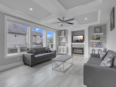 2725 Lefeuvre Road - 4