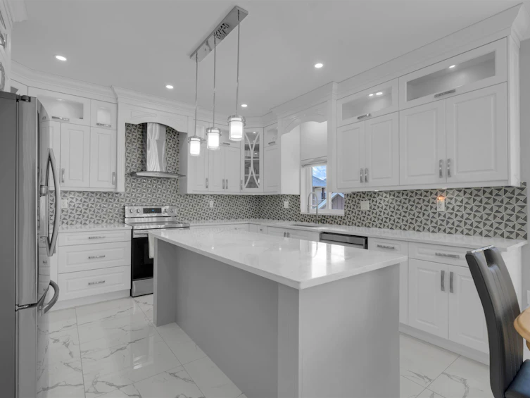2725 Lefeuvre Road, Abbotsford, BC, V4X 1H5 - 7
