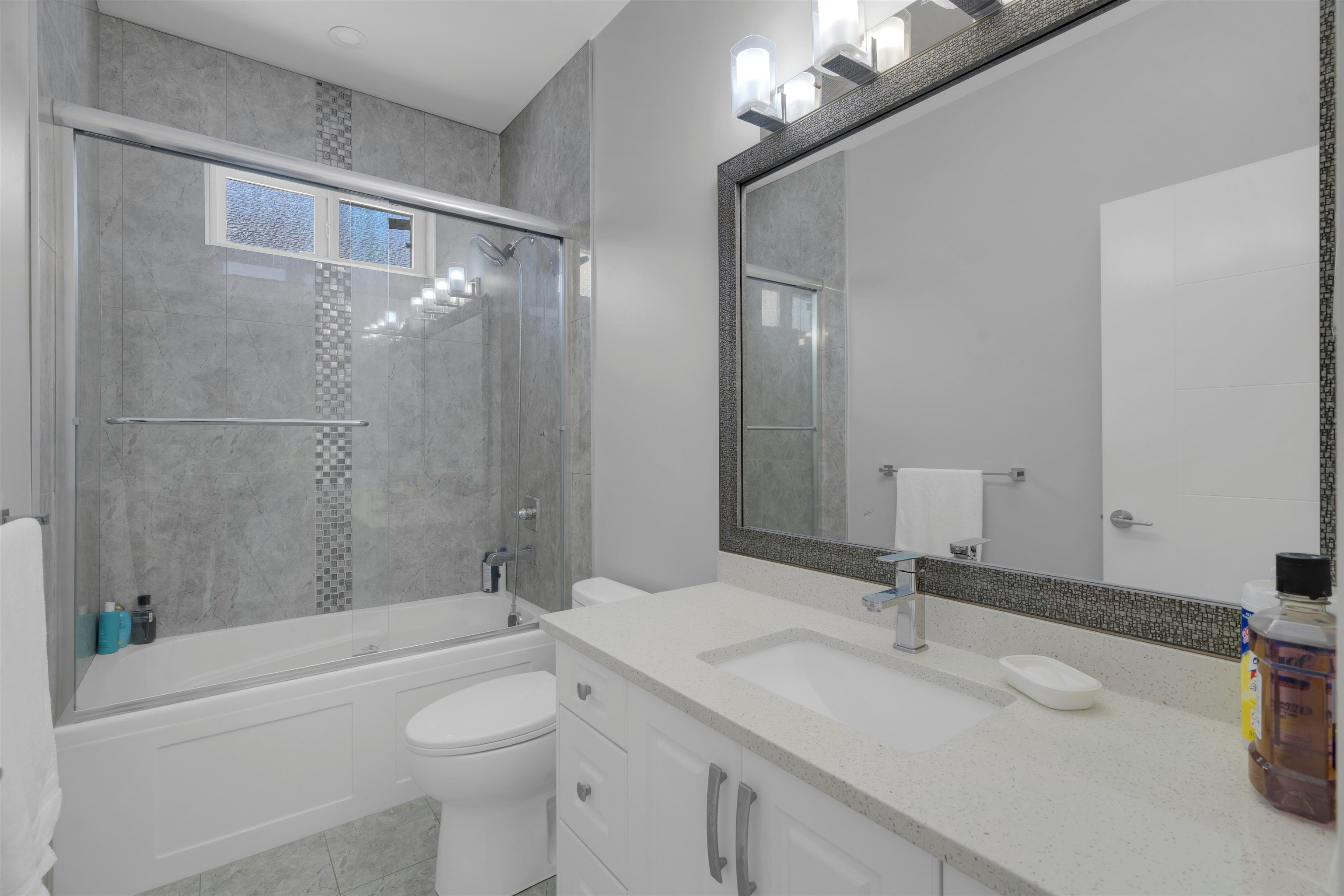 2725 Lefeuvre Road, Abbotsford, BC, V4X 1H5 - 34