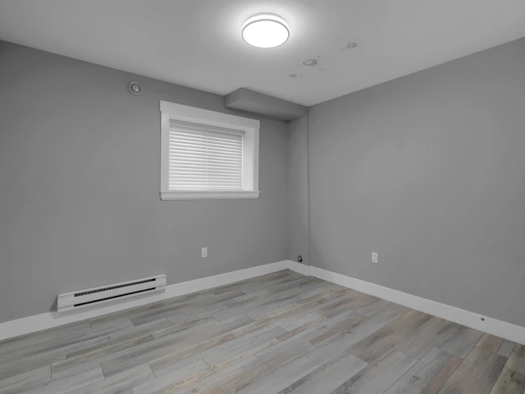 2725 Lefeuvre Road, Abbotsford, BC, V4X 1H5 - 27