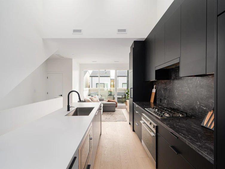 228-650 E 2nd Street, North Vancouver, BC, V7L 1E3 - 21