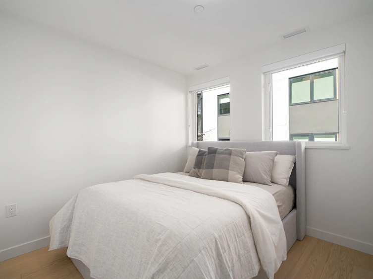 228-650 E 2nd Street, North Vancouver, BC, V7L 1E3 - 10