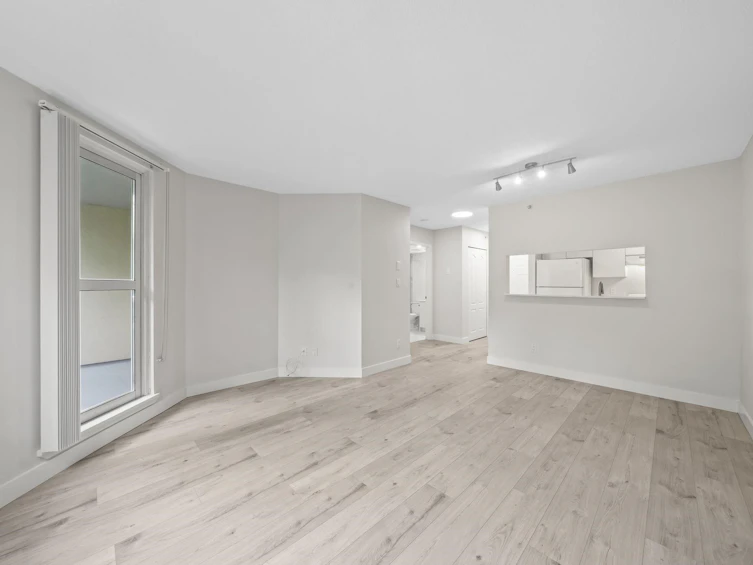 311-3489 Ascot Place, Vancouver, BC, V5R 6B6 - 8