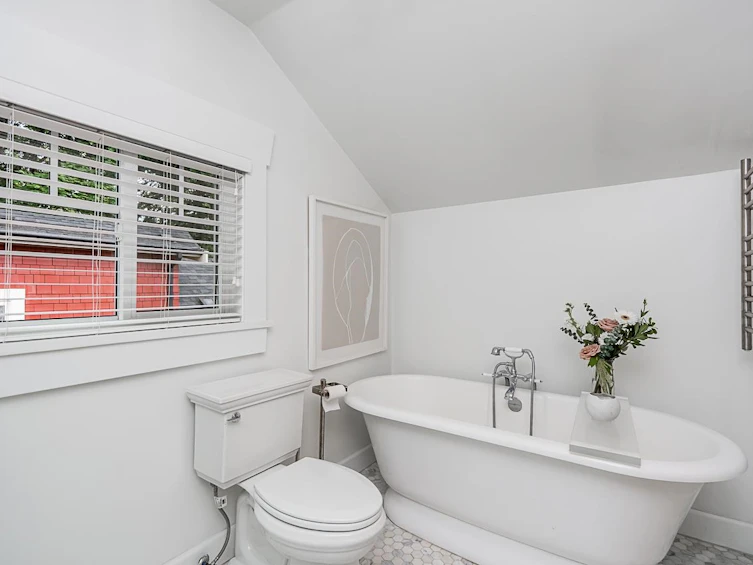 2230 Waterloo Street, Vancouver, BC, V6R 3H3 - 25
