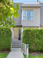 2711 Prince Edward Street