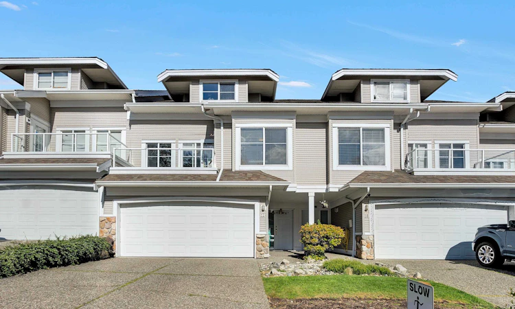 17-31501 Upper Maclure Road