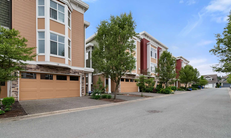 18-44420 Sherry Drive