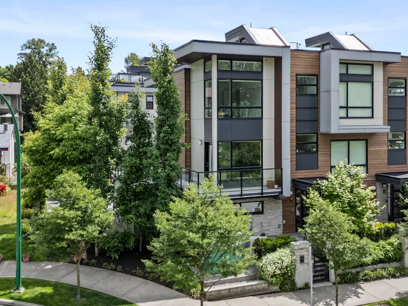 7 - 856 Orwell Street, North Vancouver BC