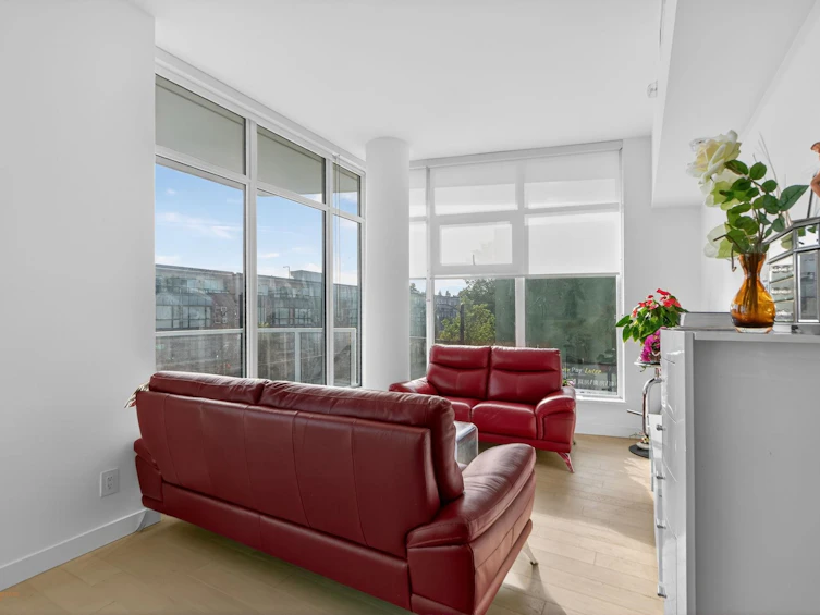 312-2220 Kingsway, Vancouver, BC, V5N 2T7 - 3