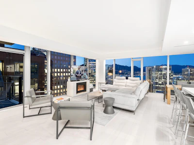2902-667 Howe Street - 3