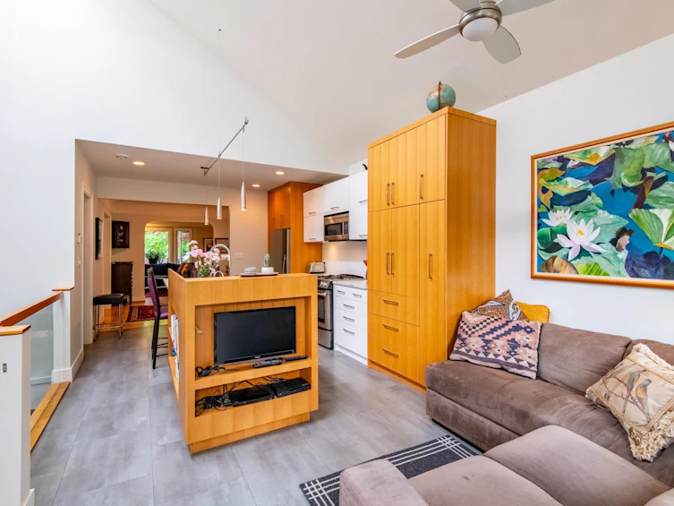 412 W 21st Avenue, Vancouver, BC, V5Y 2E7 - 17