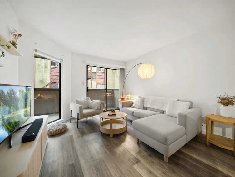 209-975 W 13th Avenue, Vancouver, BC, V5Z 1P4