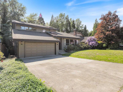 7889 Woodhurst Drive - 2