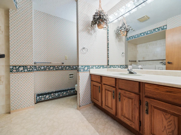 7889 Woodhurst Drive, Burnaby, BC, V5A 4C4 - 22