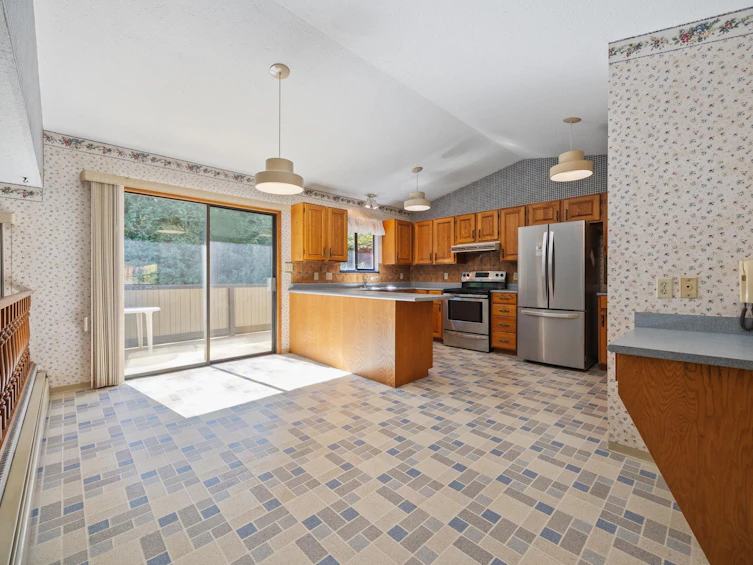 7889 Woodhurst Drive, Burnaby, BC, V5A 4C4 - 9