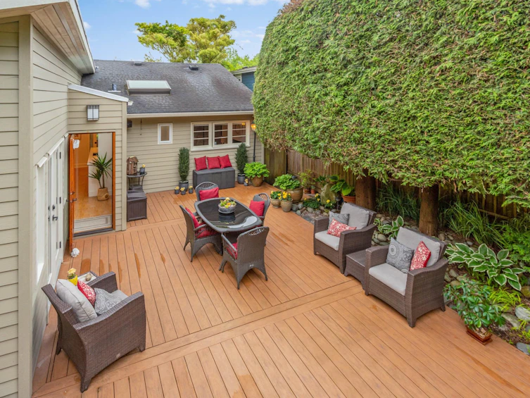 4467 St. George Street, Vancouver, BC, V5V 4A5 - 28