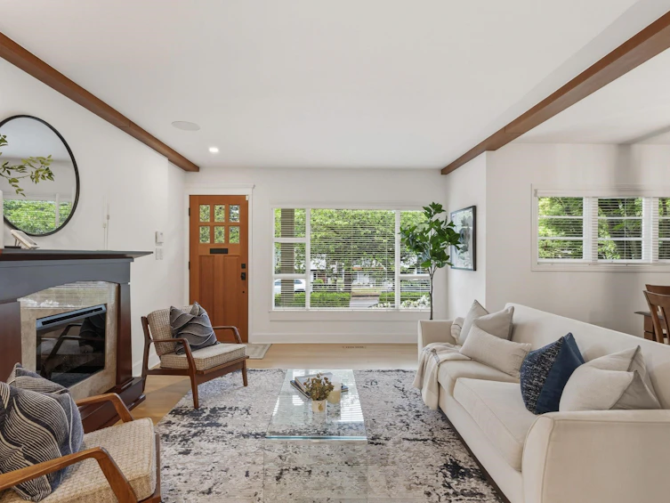 4467 St. George Street, Vancouver, BC, V5V 4A5 - 4
