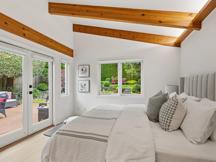 4467 St. George Street, Vancouver, BC, V5V 4A5 - 14
