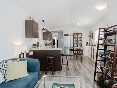 13-4496 Sunshine Coast Highway - 4