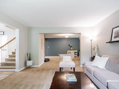 4687 248 Street - 3