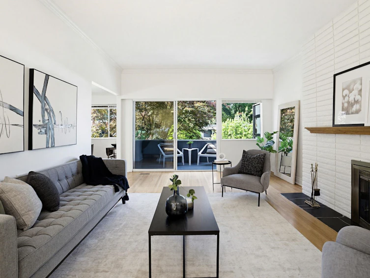 3665 Edgemont Boulevard, North Vancouver, BC, V7R 2P6 - 2