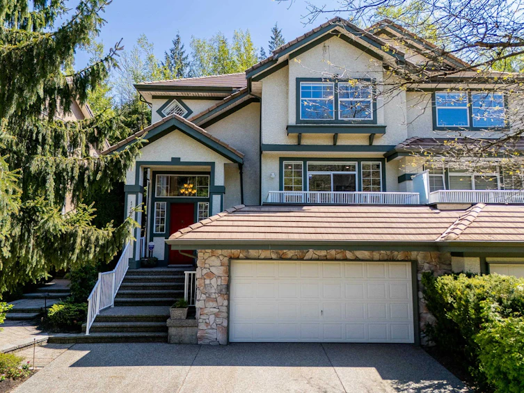 1987 Parkway Boulevard, Coquitlam, BC, V3E 3J8 - 2