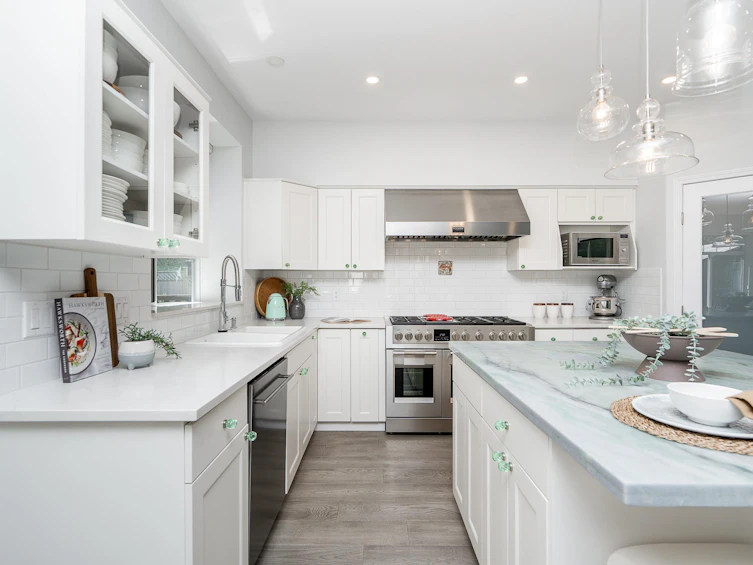 1987 Parkway Boulevard, Coquitlam, BC, V3E 3J8 - 8