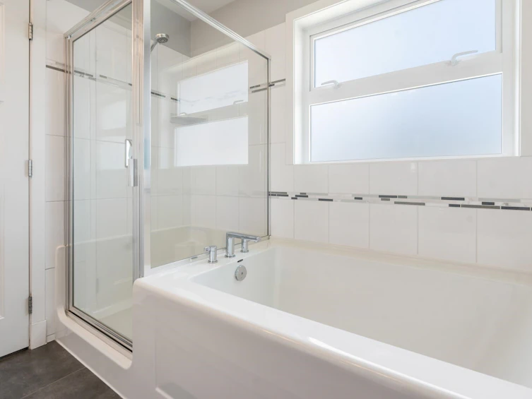 2853 160a Street, Surrey, BC, V3Z 3Y6 - 26